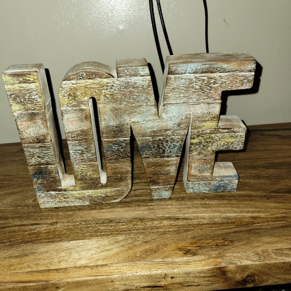 HOME DECOR 🙋🏾‍♀️ - Picture 2 of 6